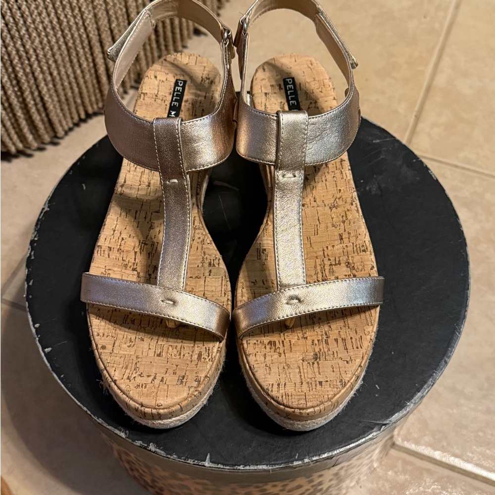 Pelle Moda Gold Sandals with Metallic Finish and Cork Platform